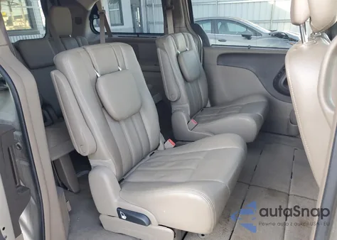 2015 Chrysler Town & Country Touring L z USA, uszkodzony, nr VIN 2C4RC1CG6FR573335